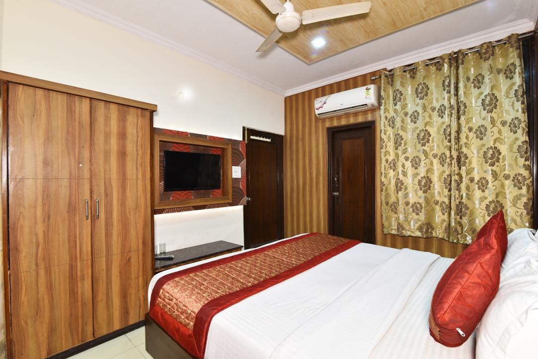 Hotel B-Comfort Amritsar Bagian luar foto