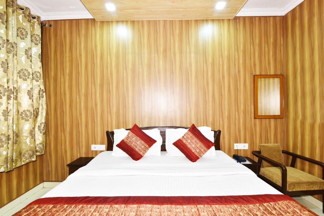 Hotel B-Comfort Amritsar Bagian luar foto