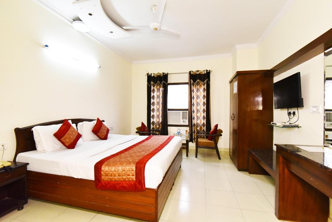 Hotel B-Comfort Amritsar Bagian luar foto