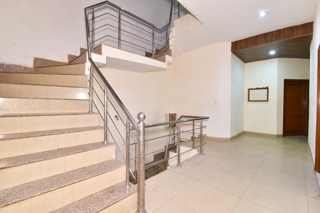 Hotel B-Comfort Amritsar Bagian luar foto