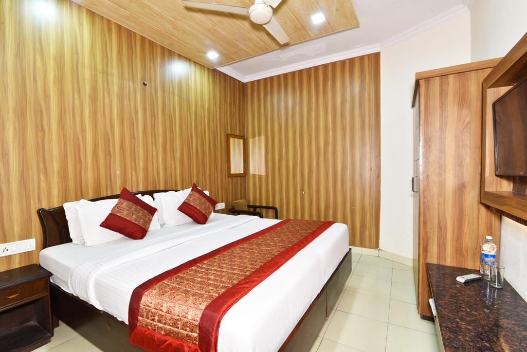Hotel B-Comfort Amritsar Bagian luar foto